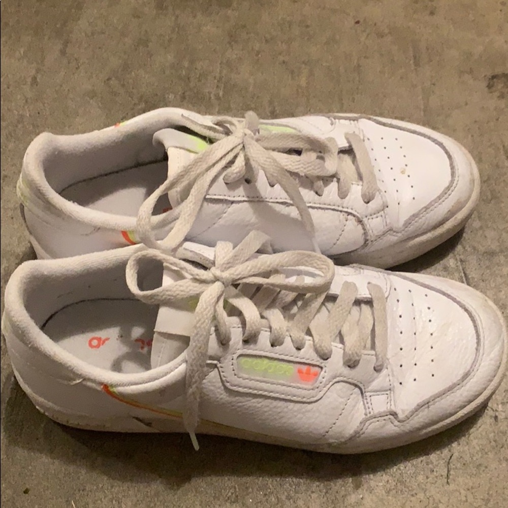 WOMENS ADIDAS CONTINENTAL SNEAKER
